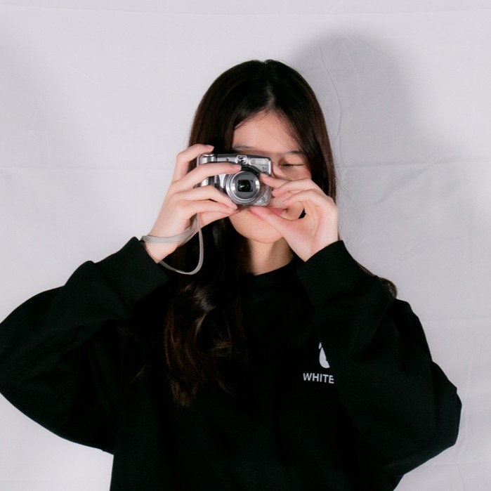 8 Hoodie Model
